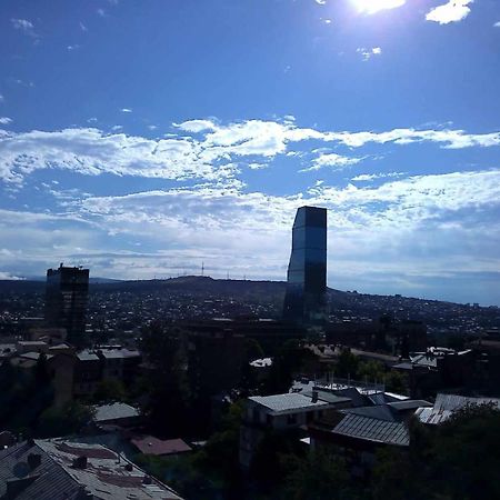 Janika Apartments Tbilisi Eksteriør billede
