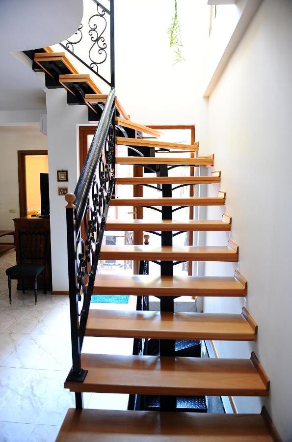 Janika Apartments Tbilisi Eksteriør billede