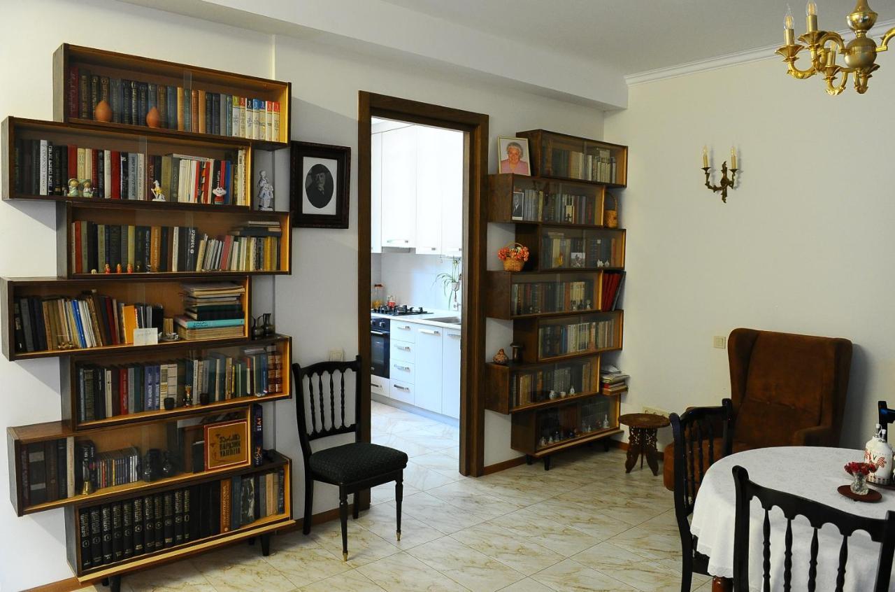 Janika Apartments Tbilisi Eksteriør billede